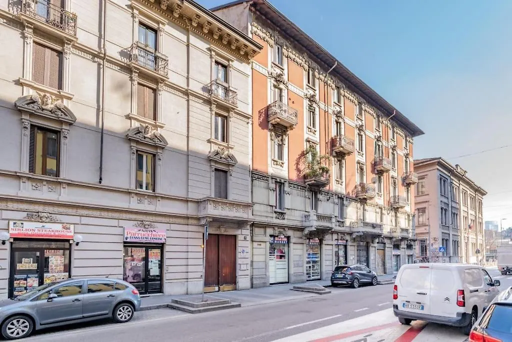 New Apartment: Imbonati6 Μιλάνο